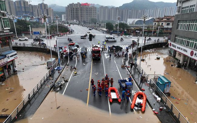 Các đại đô thị liên tiếp biến "thành sông", khát vọng trị thủy nghìn đời của Trung Quốc đối mặt thách thức