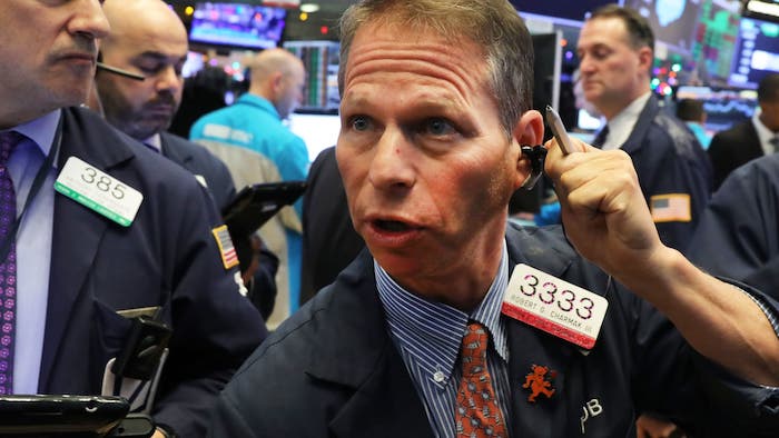 Dow Jones tăng gần 400 điểm khi lo ngại về khủng hoảng ngân hàng dịu bớt