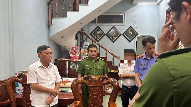 Bắt nguyên Phó Chủ tịch huyện ở Lâm Đồng