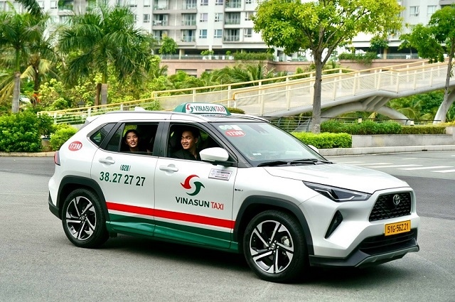 Vinasun ra mắt dịch vụ Taxi Hybrid, hợp tác cùng Toyota Việt Nam cho 2,000 xe vào năm 2025