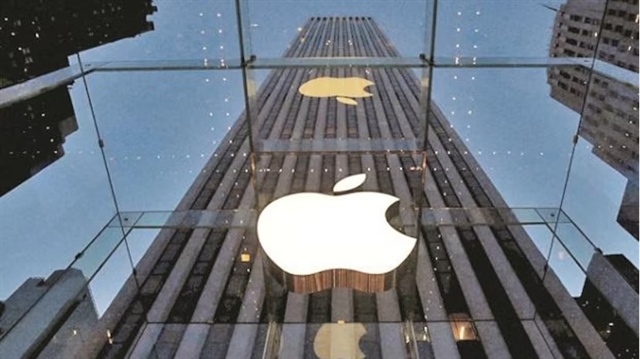 Trung Quốc hạn chế iPhone, cổ phiếu Apple “bốc hơi” 200 tỷ USD vốn hóa