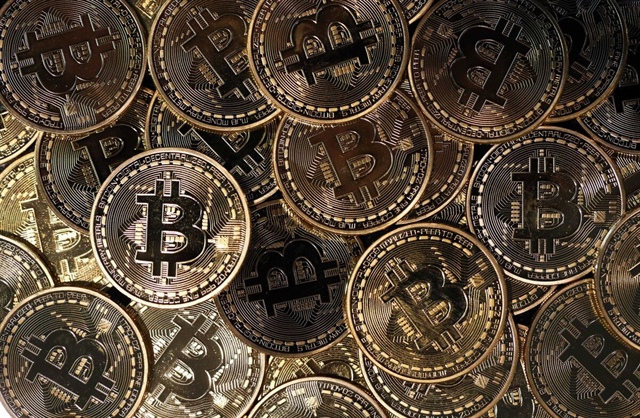 Bitcoin chạm mốc 40,000 USD