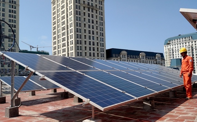 Bộ trưởng Công Thương: Mua giá 0 đồng điện mặt trời mái nhà dư thừa để ngăn trục lợi chính sách