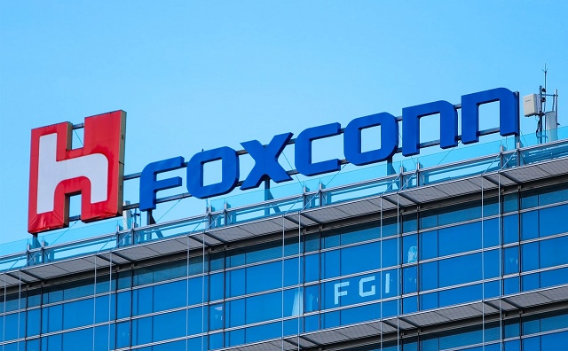 Foxconn chuyển hướng sang xe điện và AI