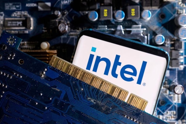 Reuters: Intel hủy kế hoạch mở rộng sản xuất chip tại Việt Nam