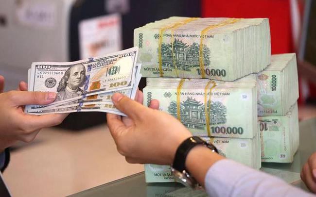 FED tăng lãi suất sẽ ảnh hưởng như thế nào đối với lãi suất, tỷ giá và nợ nước ngoài của Việt Nam?
