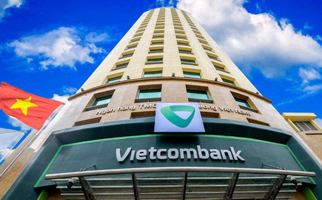 Vietcombank bất ngờ giảm lãi suất tới 1%/năm cho tất cả các khoản vay VNĐ của khách hàng cá nhân và doanh nghiệp