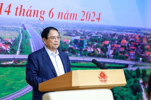 Thủ tướng Phạm Minh Chính: Thi đua hoàn thành 3,000 km đường cao tốc trước ngày 31/12/2025