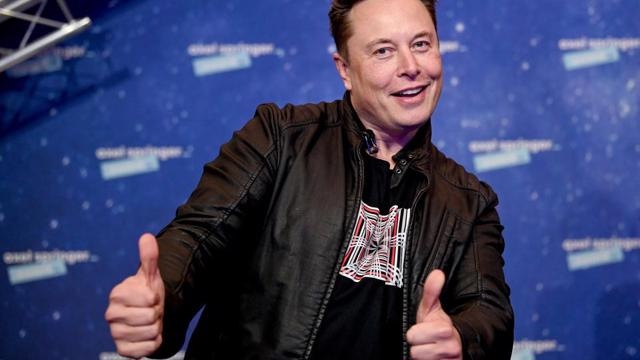“Khoe” xe Tesla bán cực chạy, Elon Musk bỏ túi 15 tỷ USD một ngày
