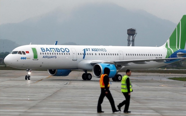 Vietnam Airlines, Bamboo điều chỉnh giờ bay vì đình công ở Frankfurt