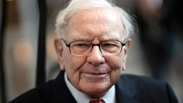 Warren Buffett tiếp tục lời hứa cho đi 99% tài sản